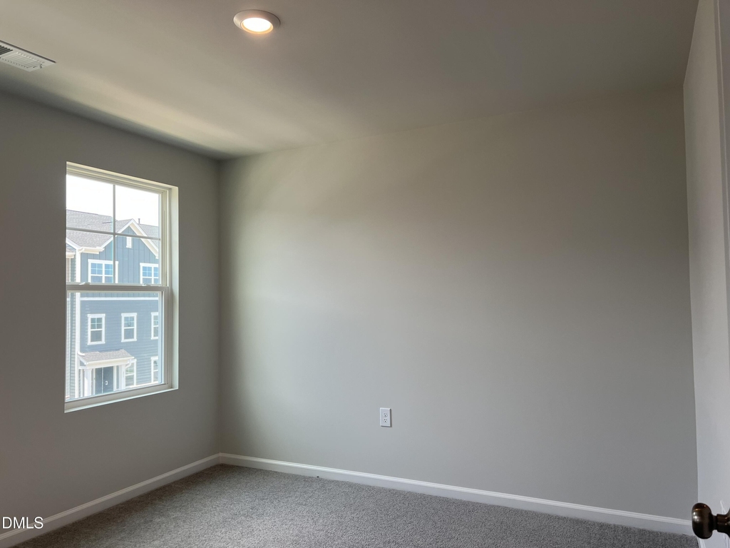 642 Gimari Drive - Photo 5
