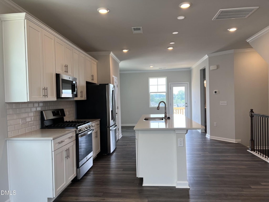 642 Gimari Drive - Photo 20