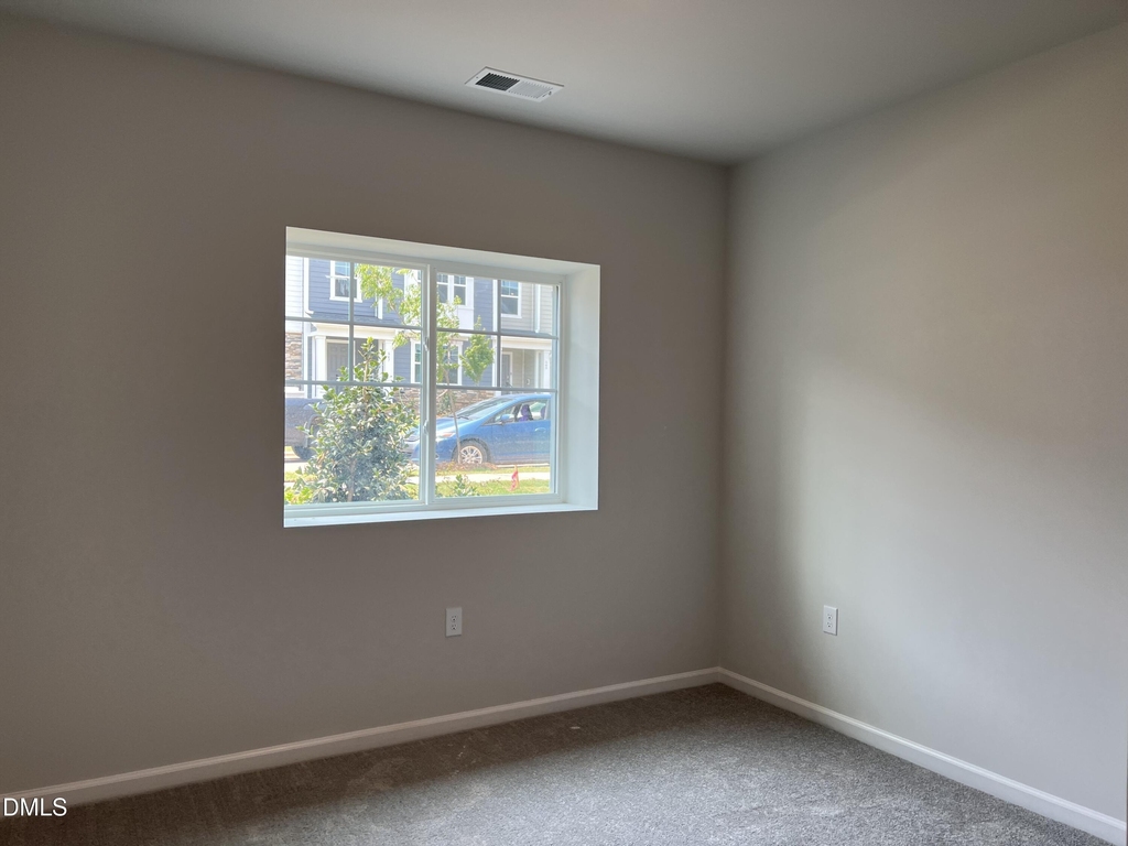 642 Gimari Drive - Photo 4