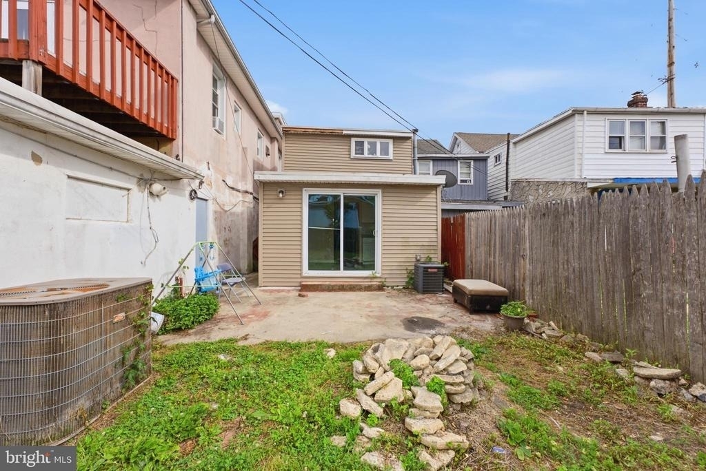 93 Washington Street - Photo 14