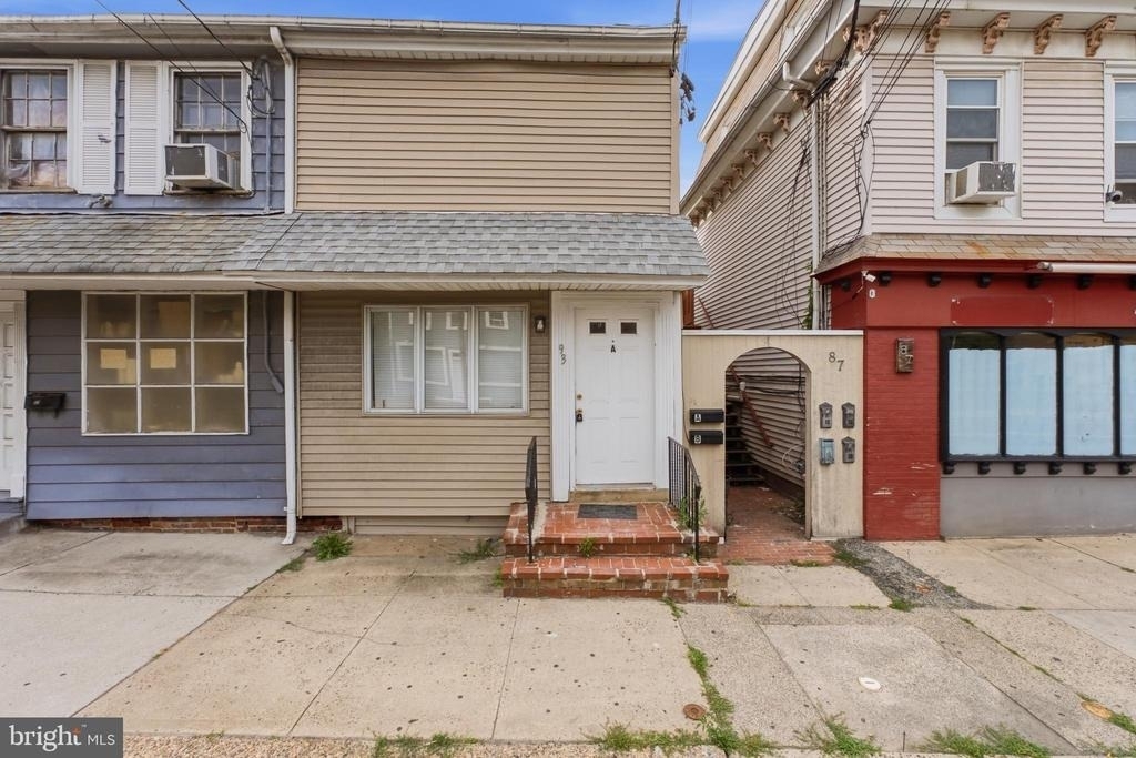 93 Washington Street - Photo 2