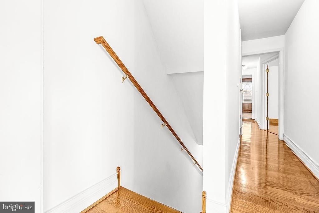 117 S Pavilion Avenue - Photo 3