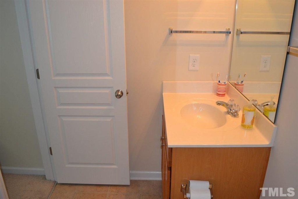 2903 Berkeley Springs Place - Photo 5