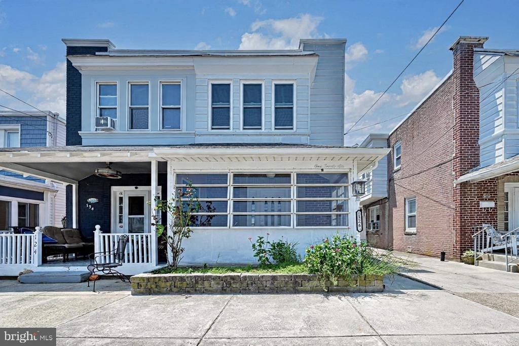 126 N Harvard - Photo 0