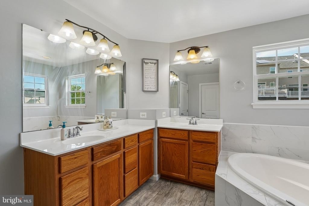 14315 Devinger Place - Photo 13