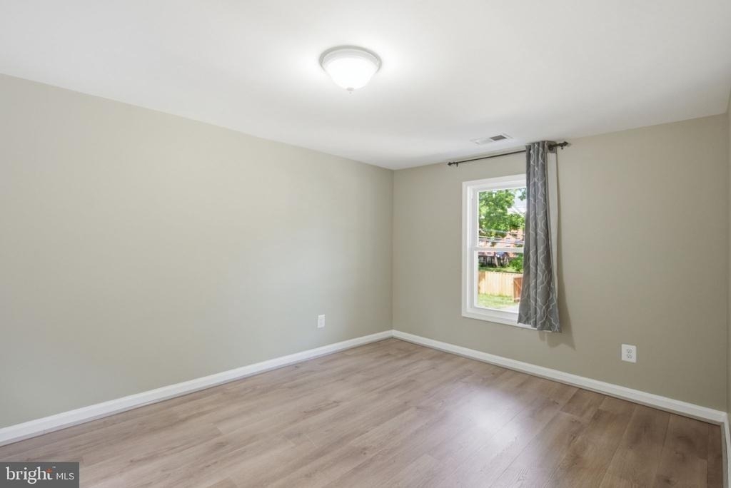 26 Post Office Avenue - Photo 15
