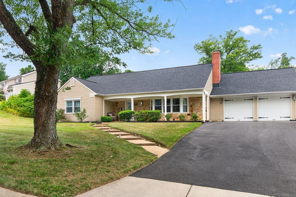 12420 Seabury Lane - Photo 0