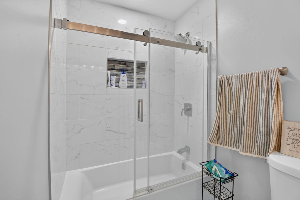 12420 Seabury Lane - Photo 23