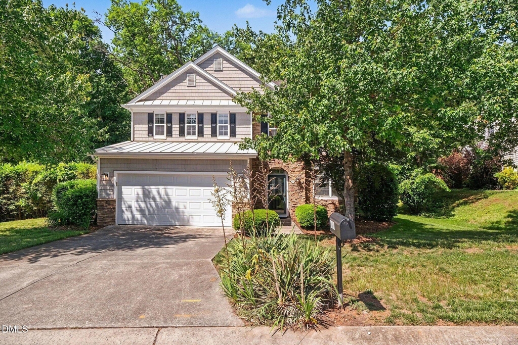 508 Ashburn Lane - Photo 1
