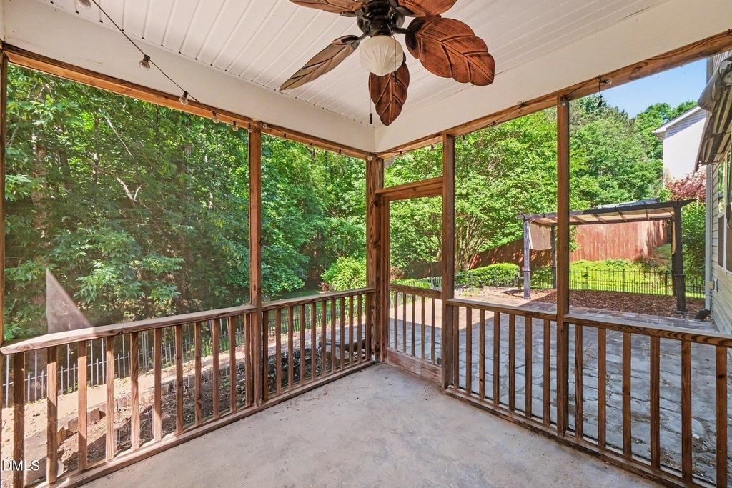 508 Ashburn Lane - Photo 22