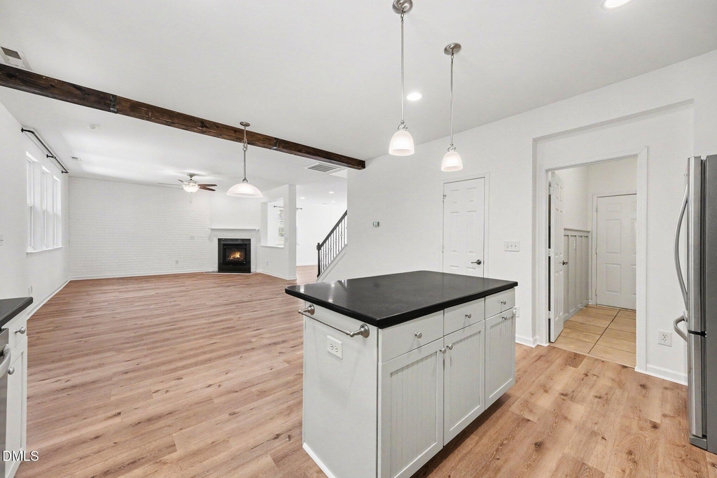 508 Ashburn Lane - Photo 11