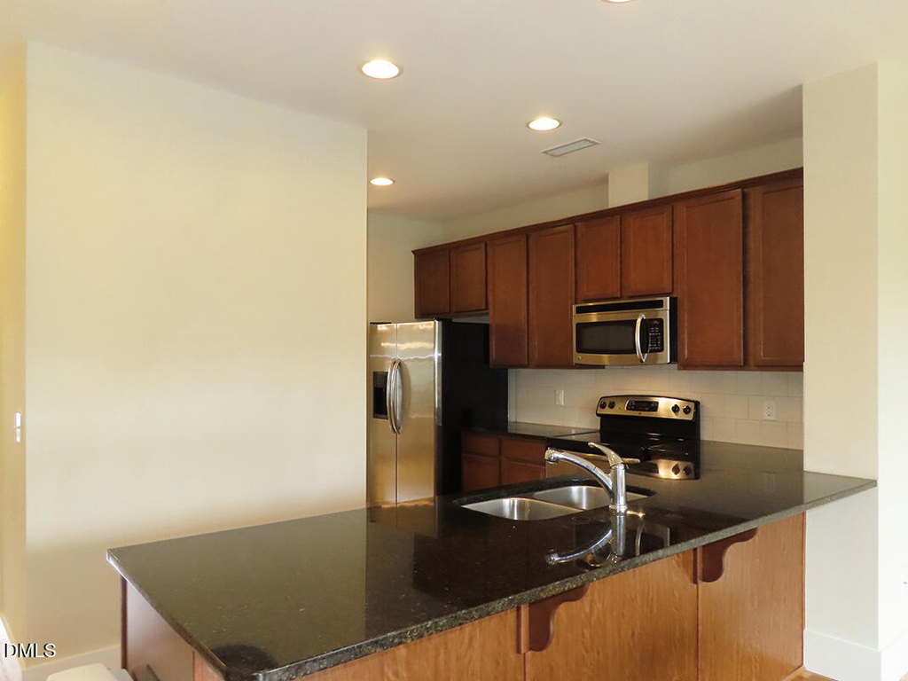 35 Winkler Way - Photo 6