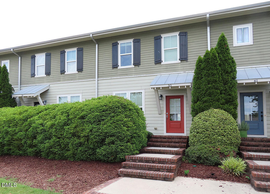 35 Winkler Way - Photo 0