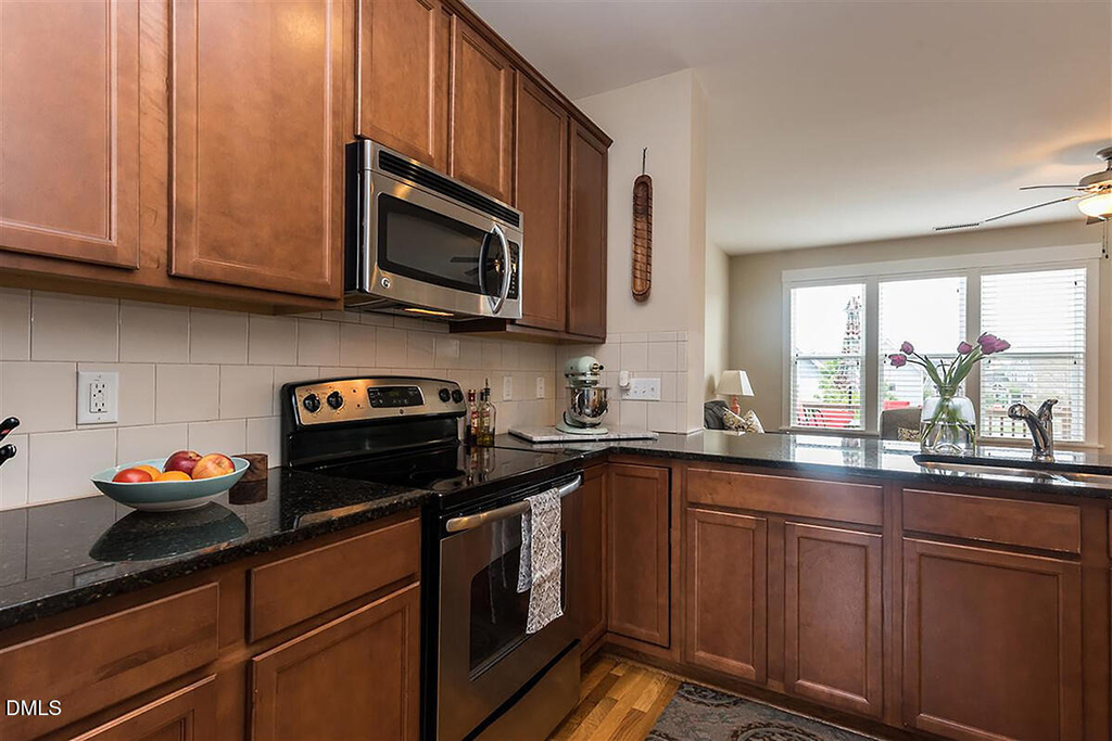 35 Winkler Way - Photo 6