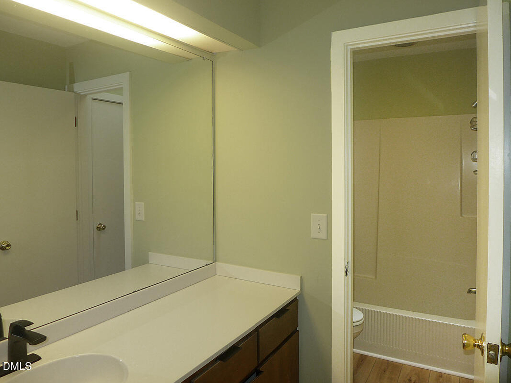 424 Fairoaks Circle - Photo 17