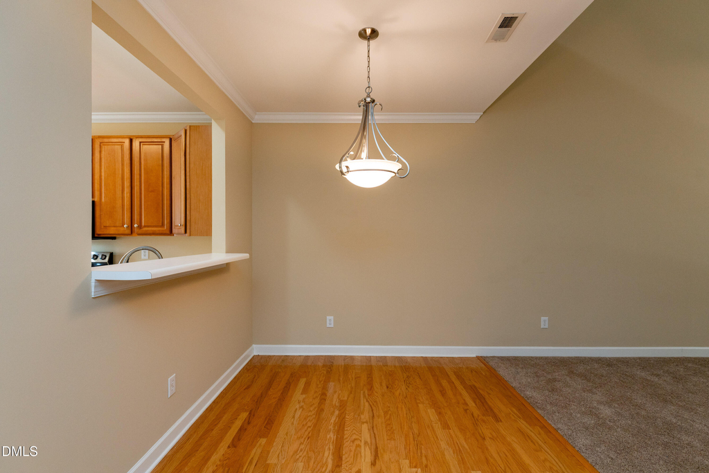 2007 White Pond Court - Photo 9