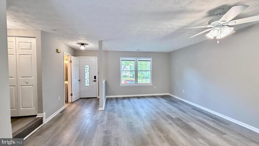 18674 Winding Creek Place - Photo 16