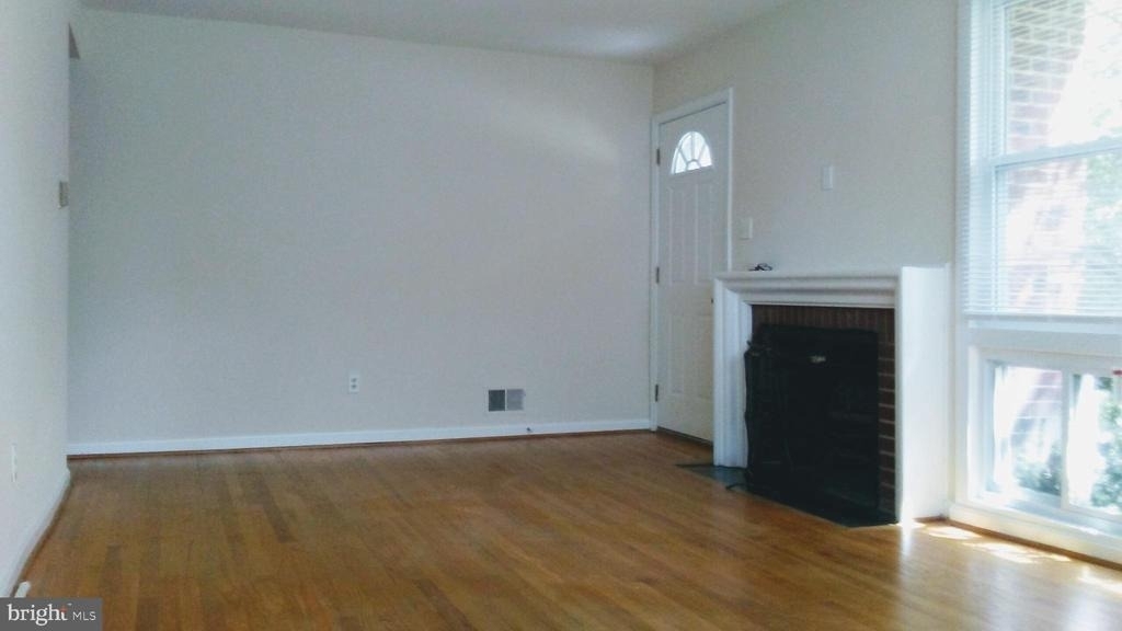 4009 Weller Road - Photo 1