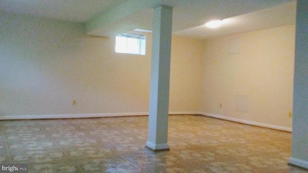 4009 Weller Road - Photo 9