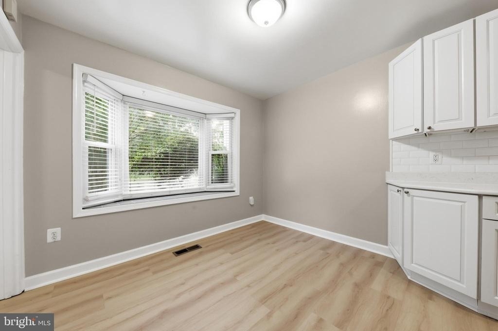 7817 Heatherton Ln. - Photo 10