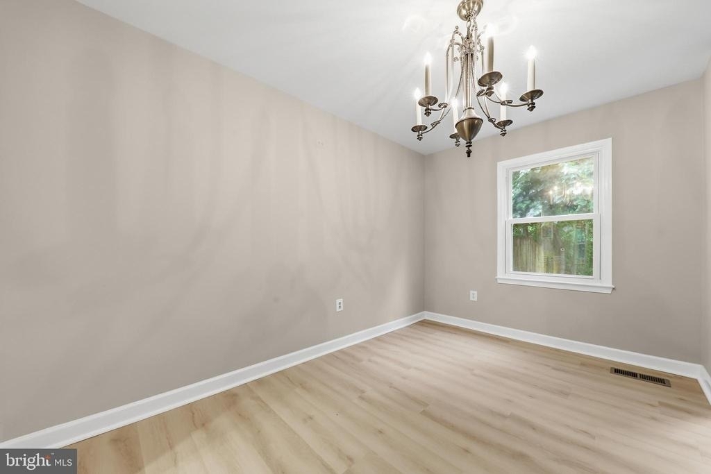 7817 Heatherton Ln. - Photo 5