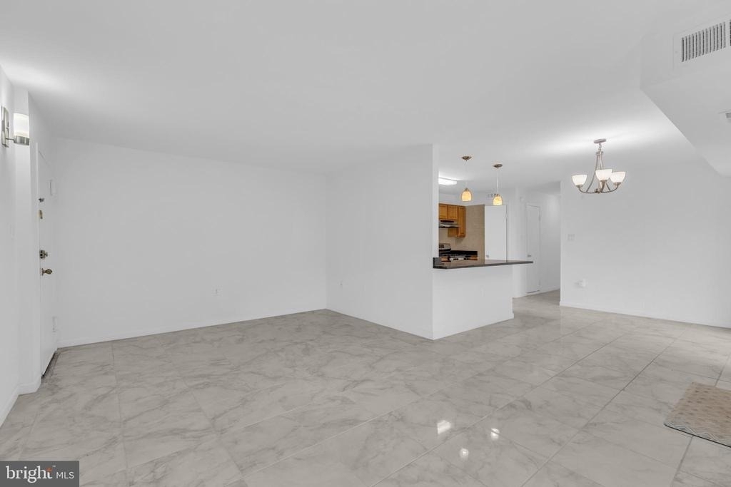 12413 Braxfield Court - Photo 5