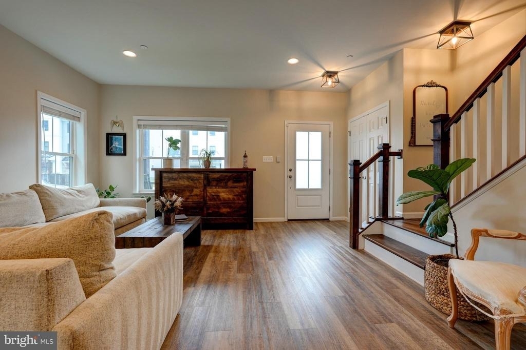 1309 Pedigree Street - Photo 1