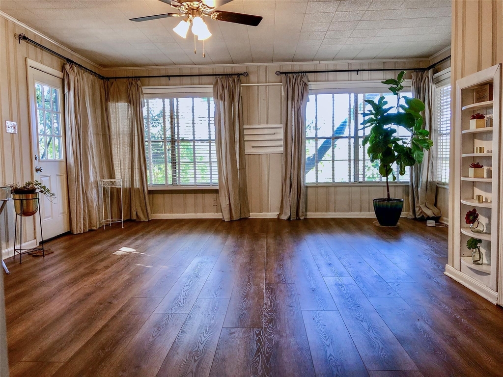 2420 Hartford Rd - Photo 8