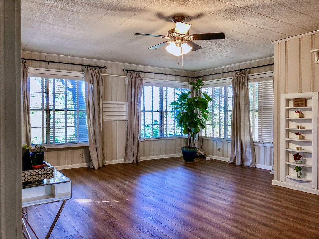 2420 Hartford Rd - Photo 9