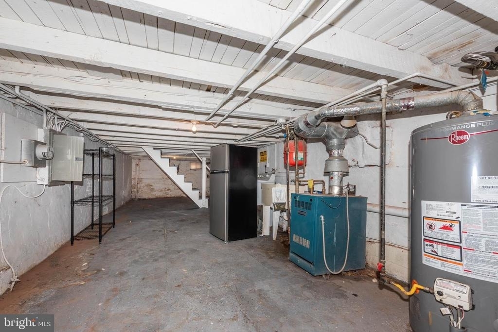 204 N Port Street - Photo 15