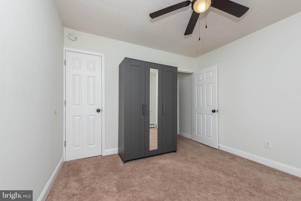 204 N Port Street - Photo 11