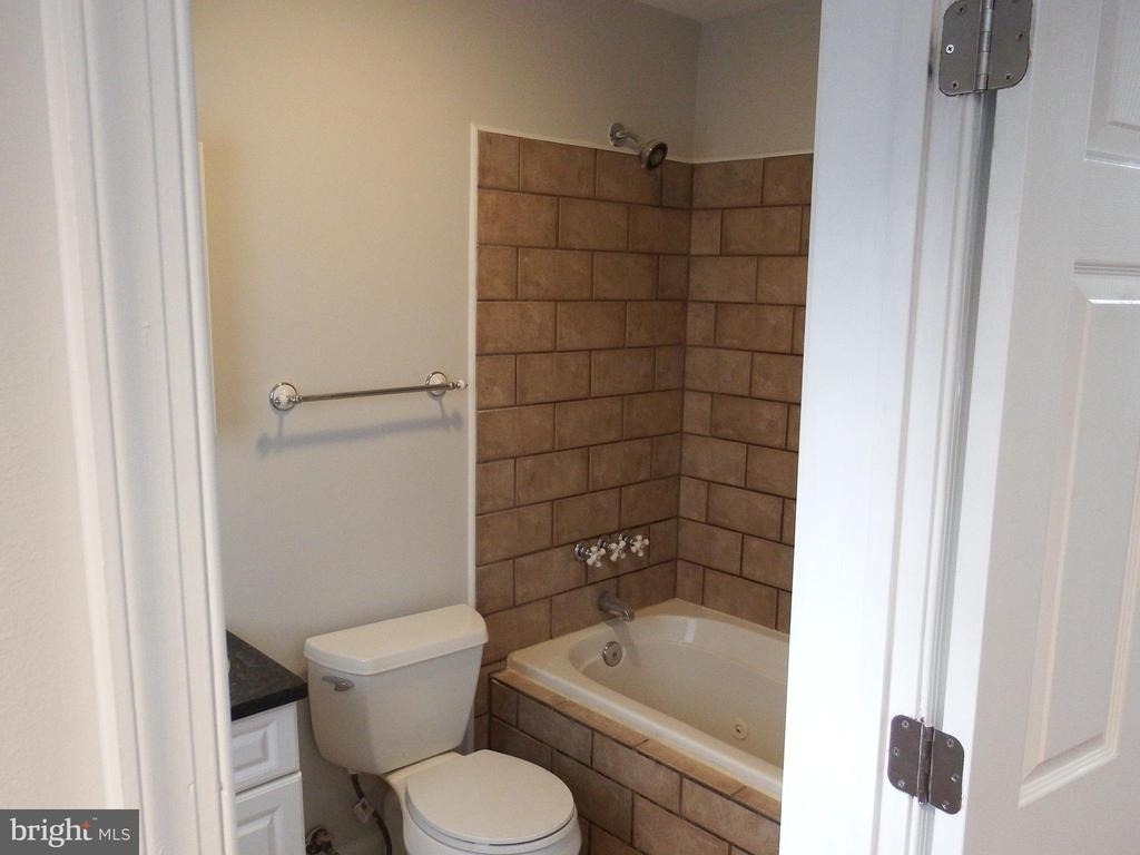 924 S Robinson Street - Photo 7