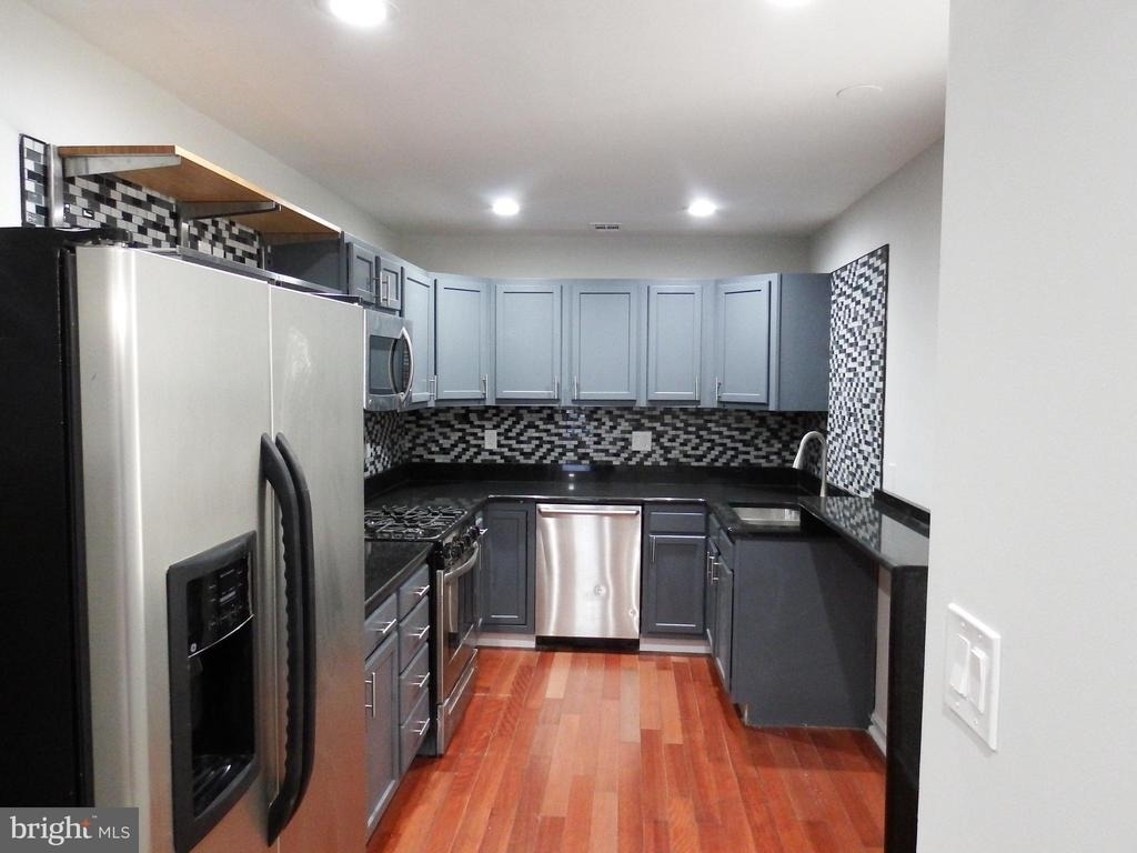 924 S Robinson Street - Photo 4
