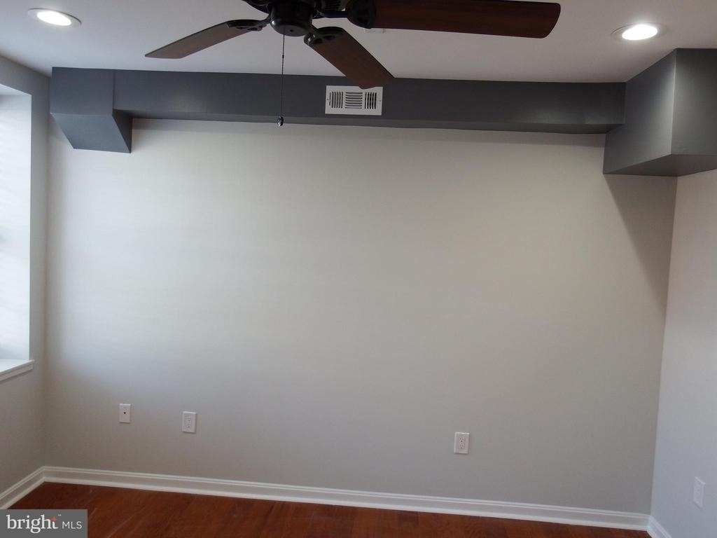 924 S Robinson Street - Photo 11