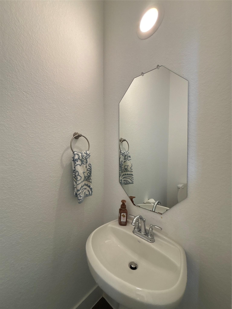 16916 Morelle Dr - Photo 20