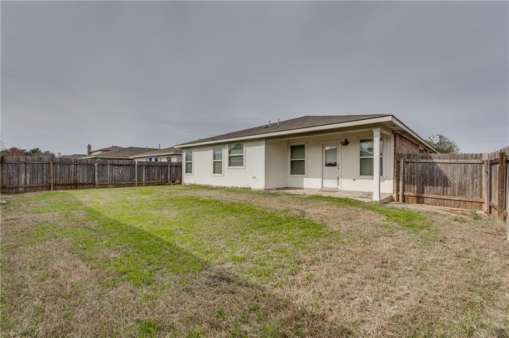602 Golden Gate Dr - Photo 21