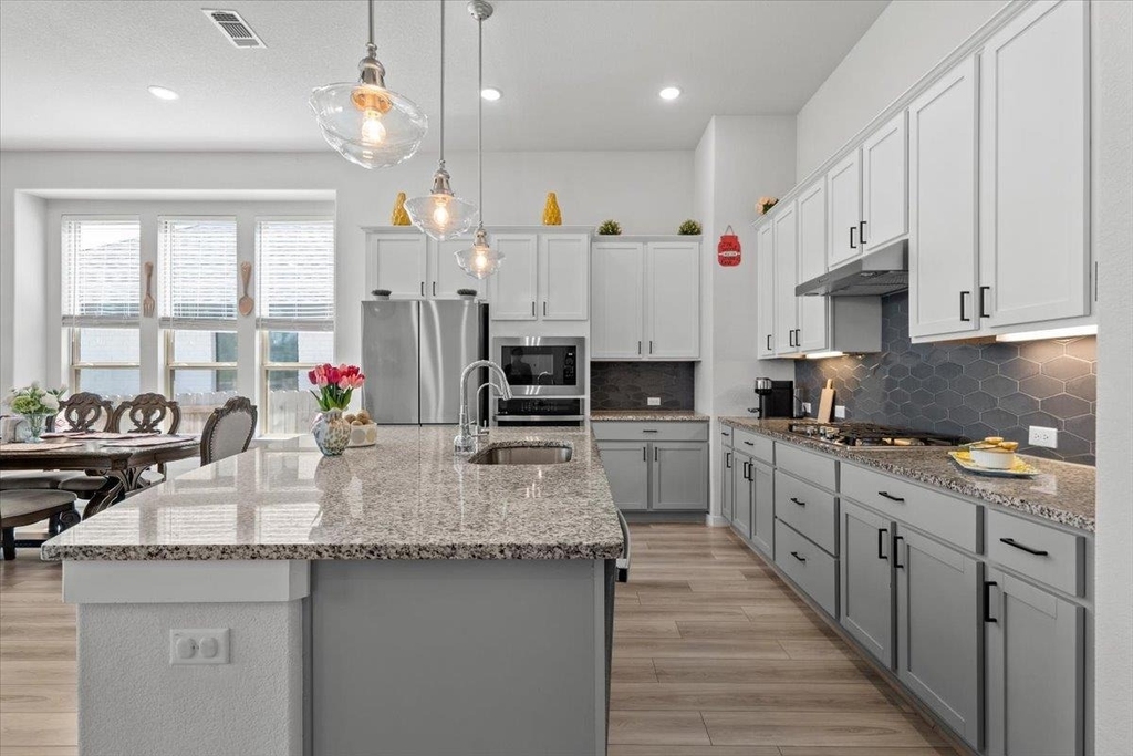 1812 David Ezra St - Photo 7