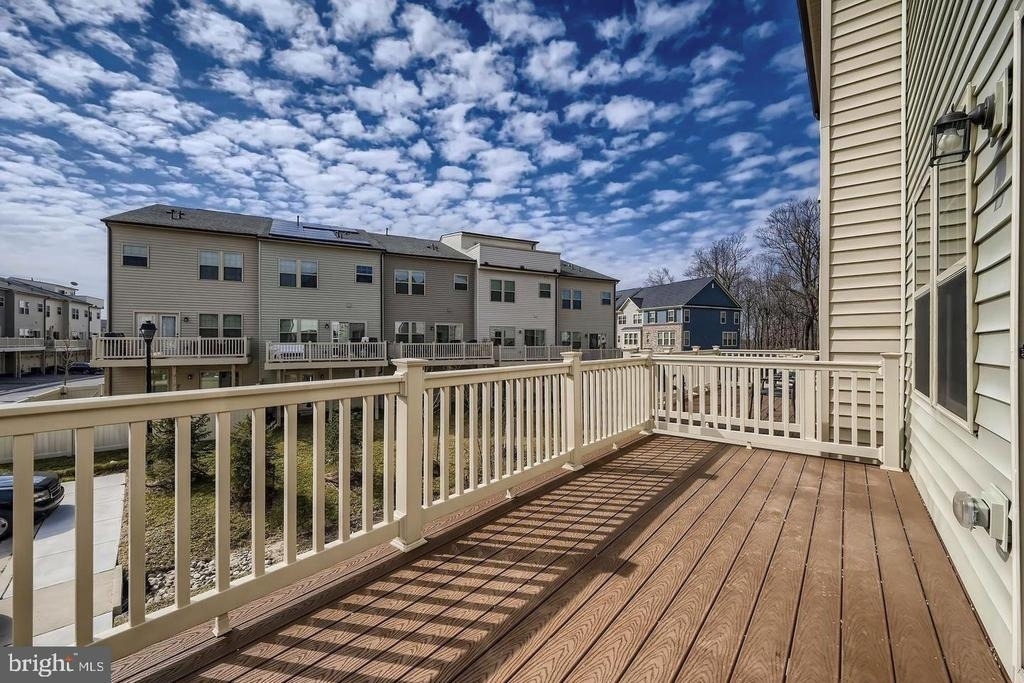2911 Stagg Lane - Photo 32