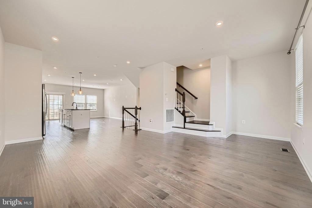 2911 Stagg Lane - Photo 16