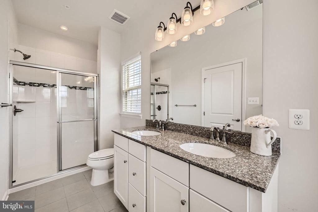 2911 Stagg Lane - Photo 22