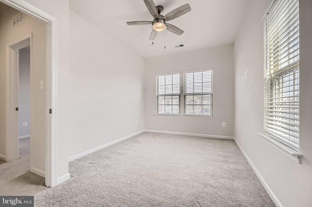 2911 Stagg Lane - Photo 27