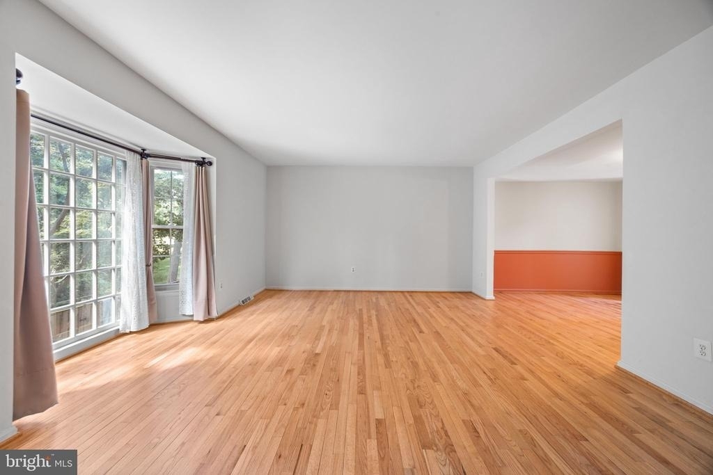1260 Masters Drive - Photo 11