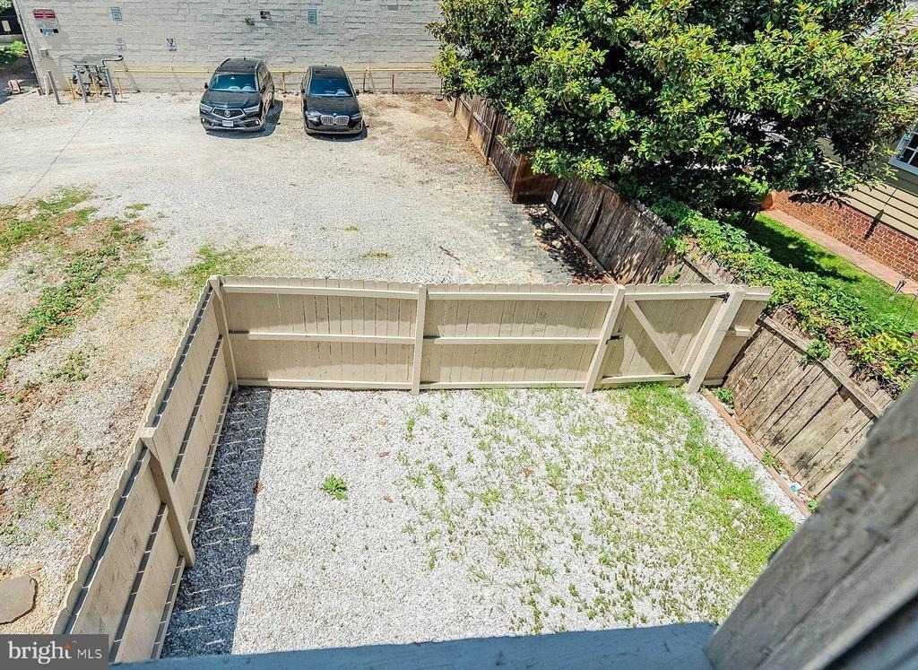 179 Green Street - Photo 36