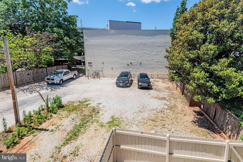 179 Green Street - Photo 37