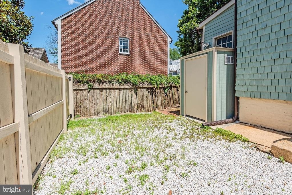 179 Green Street - Photo 31