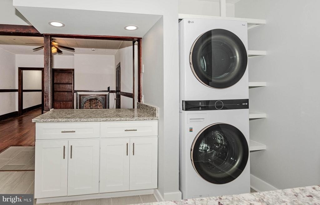 179 Green Street - Photo 15