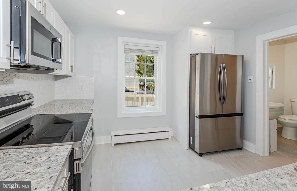 179 Green Street - Photo 16
