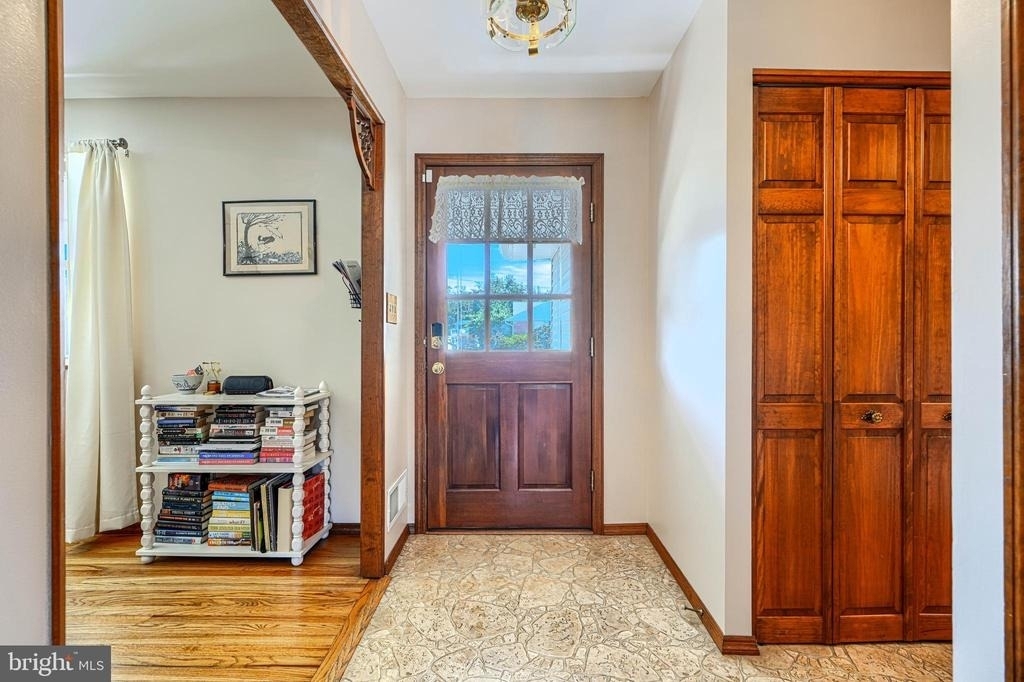 280 Mackintosh Drive - Photo 16