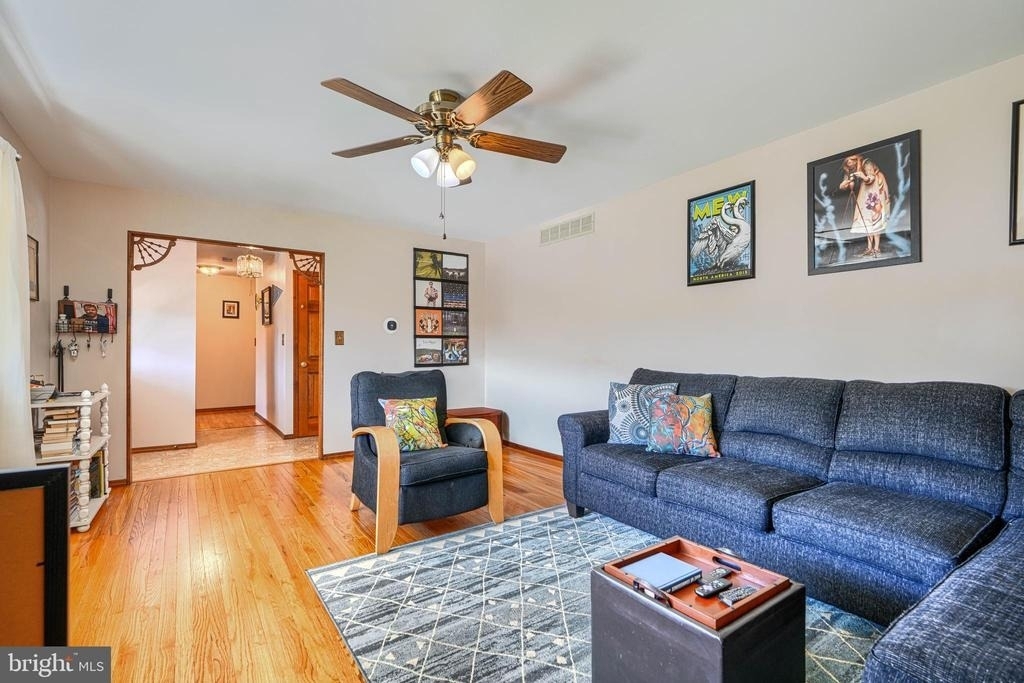 280 Mackintosh Drive - Photo 18
