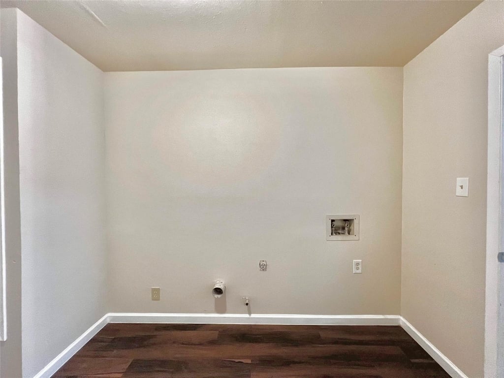 10711 Lanshire Dr - Photo 14